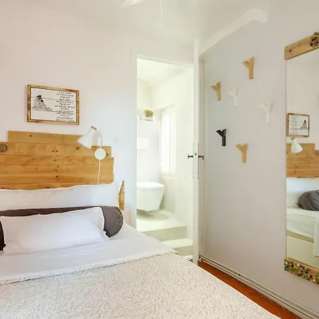 بيت للعطل Maison De Village Romantique *